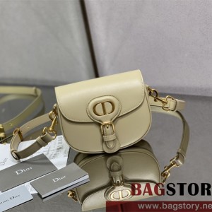 디올 DIOR  바비백18CM