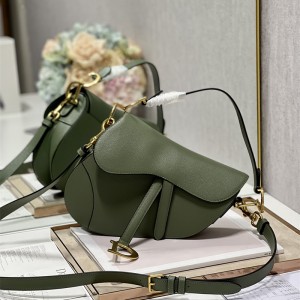 디올 DIOR 새들백25.5CM