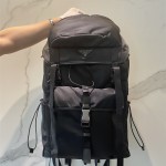 프라다 PRADA  리나일론 및 사피아노 가죽 백팩 2VZ079