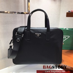 프라다 PRADA 삼각 로고 브리프케이스 2VE368