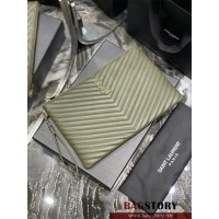 입생로랑 YSL 생로랑 모노그램 클러치 440222 36CM