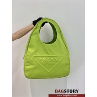 프라다 남성 로고 캔버스 호보 백 2VY005