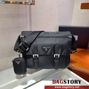 프라다 PRADA 테수토 나일론 버클 메신저백  1BD671
