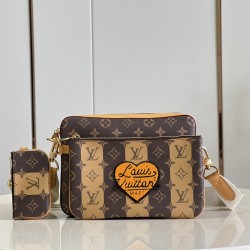 루이비통 Louis Vuitton  트리오 메신저백 M45965