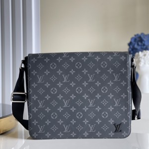루이비통 Louis Vuitton 디스트릭트 MM  M45271