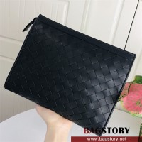 보테가베네타 BV 클러치백 