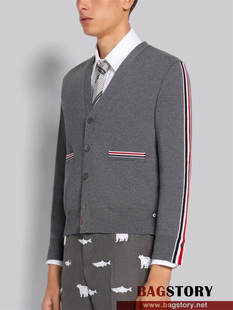 톰브라운 THOM BROWNE 가디건