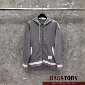 톰브라운 THOM BROWNE  후드집업