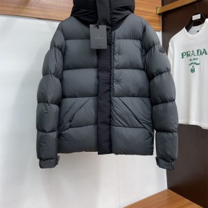몽클레어 MONCLER 패딩