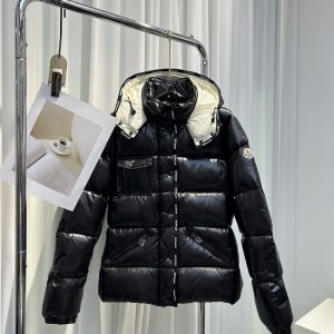 몽클레어 MONCLER 패딩