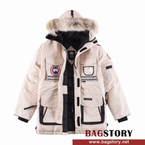 캐나다구스 CANADA GOOSE 패딩