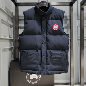 캐나다구스 CANADA GOOSE 패딩 조끼