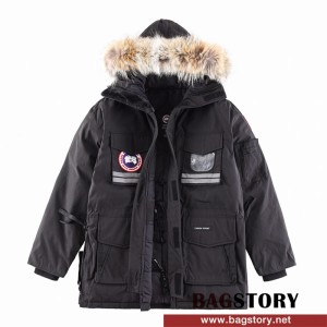 캐나다구스 CANADA GOOSE 패딩