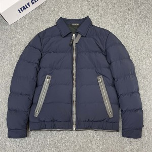 톰포드  TOM FORD 패딩