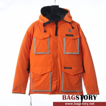 캐나다구스 CANADA GOOSE 패딩