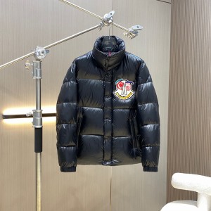 몽클레어 MONCLER 패딩