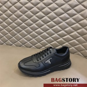 프라다 PRADA 스니커즈 운동화 신발