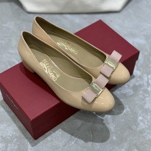 페라가모 Ferragamo 로퍼 구두 슈즈