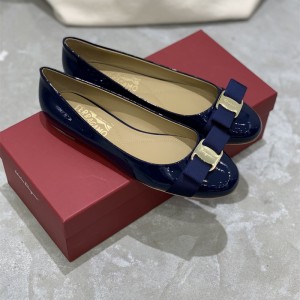 페라가모 Ferragamo 로퍼 구두 슈즈