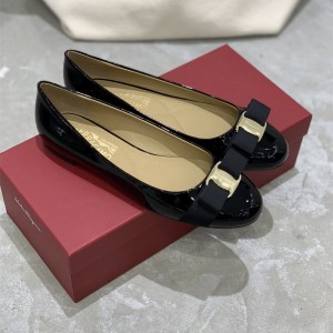 페라가모 Ferragamo 로퍼 구두 슈즈