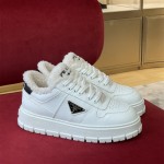 프라다 PRADA 스니커즈 운동화 신발