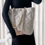 샤넬 CHANEL 19쇼핑백