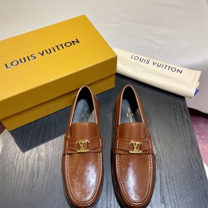 루이비통 LV  로퍼 구두 슈즈