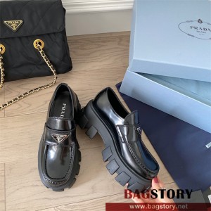 프라다 PRADA 로퍼 구두 슈즈