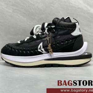 나이키 NIKE 사카이 스니커즈 운동화 신발