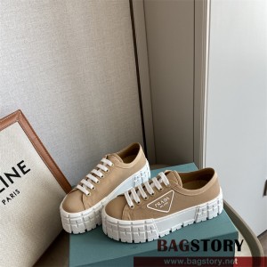 프라다 PRADA 스니커즈 운동화 신발