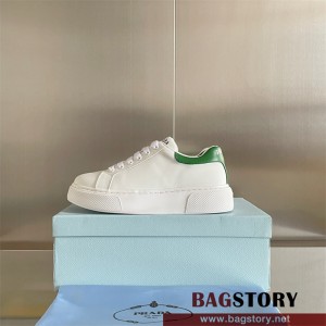 프라다 PRADA 스니커즈 운동화 신발