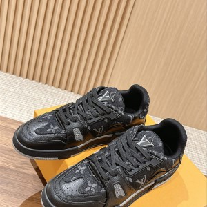 루이비통 LV 스니커즈 운동화 신발