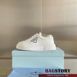 프라다 PRADA 스니커즈 운동화 신발