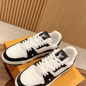 루이비통 LV 스니커즈 운동화 신발