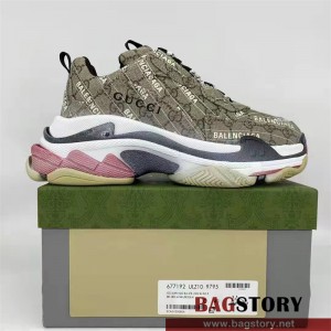 발렌시아가 BALENCIAGA   트리플S 스니커즈 운동화 신발