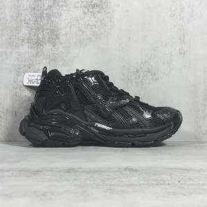발렌시아가 BALENCIAGA  뉴러너 로우탑