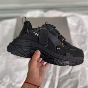 발렌시아가 BALENCIAGA   트리플S