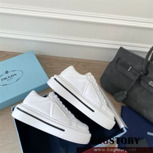 프라다 PRADA 스니커즈 운동화 신발