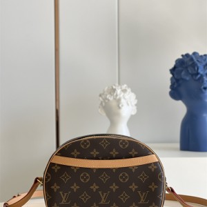 루이비통 Louis Vuitton  모노그램 블로이스 크로스백 M51221