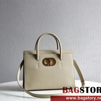 디올 DIOR 30 몽테인 생토로네 토트백