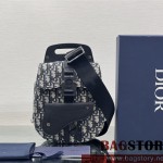 디올 DIOR 범백 