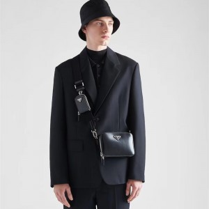프라다 PRADA 삼각로고 브리크 파우치 크로스백 2VH070