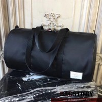 톰브라운 THOM BROWNE 키폴 