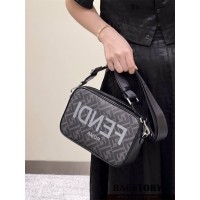 펜디 FENDI 크로스백 