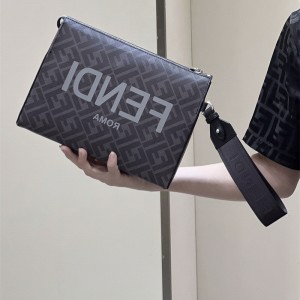 펜디 FENDI 클러치백 