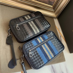 보테가베네타 BV 클러치백