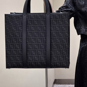 펜디 FENDI 토트백 