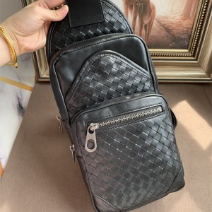 보테가베네타 BV 범백 힙색