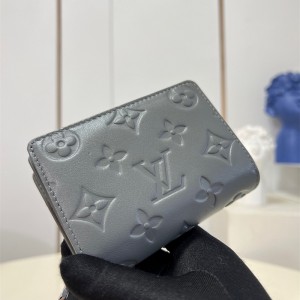 루이비통 Louis Vuitton 반지갑 M81996