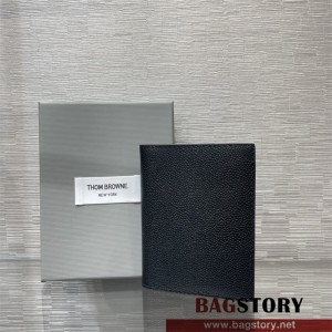 톰브라운 THOM BROWNE 여권지갑 